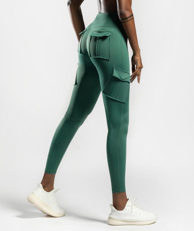 cargo leggings with pockets