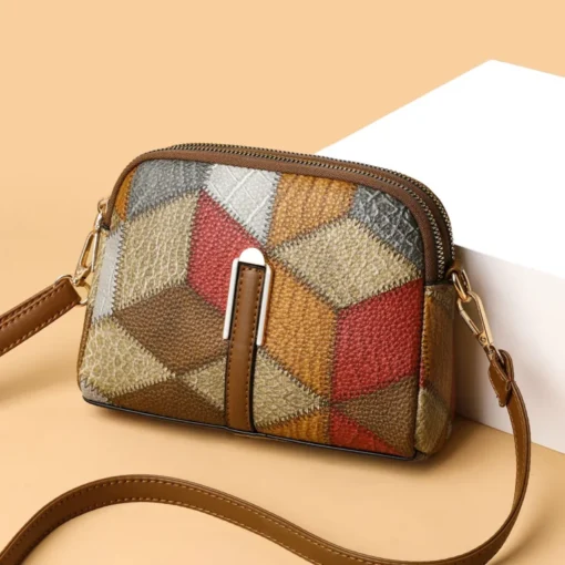 Retro Rhombus Pattern Purse