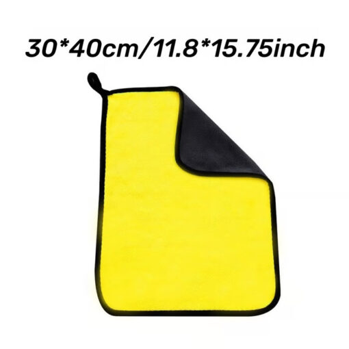 Super absorbent 600 GSM Car Towel quickly lifts water and dirt for a spotless finish.